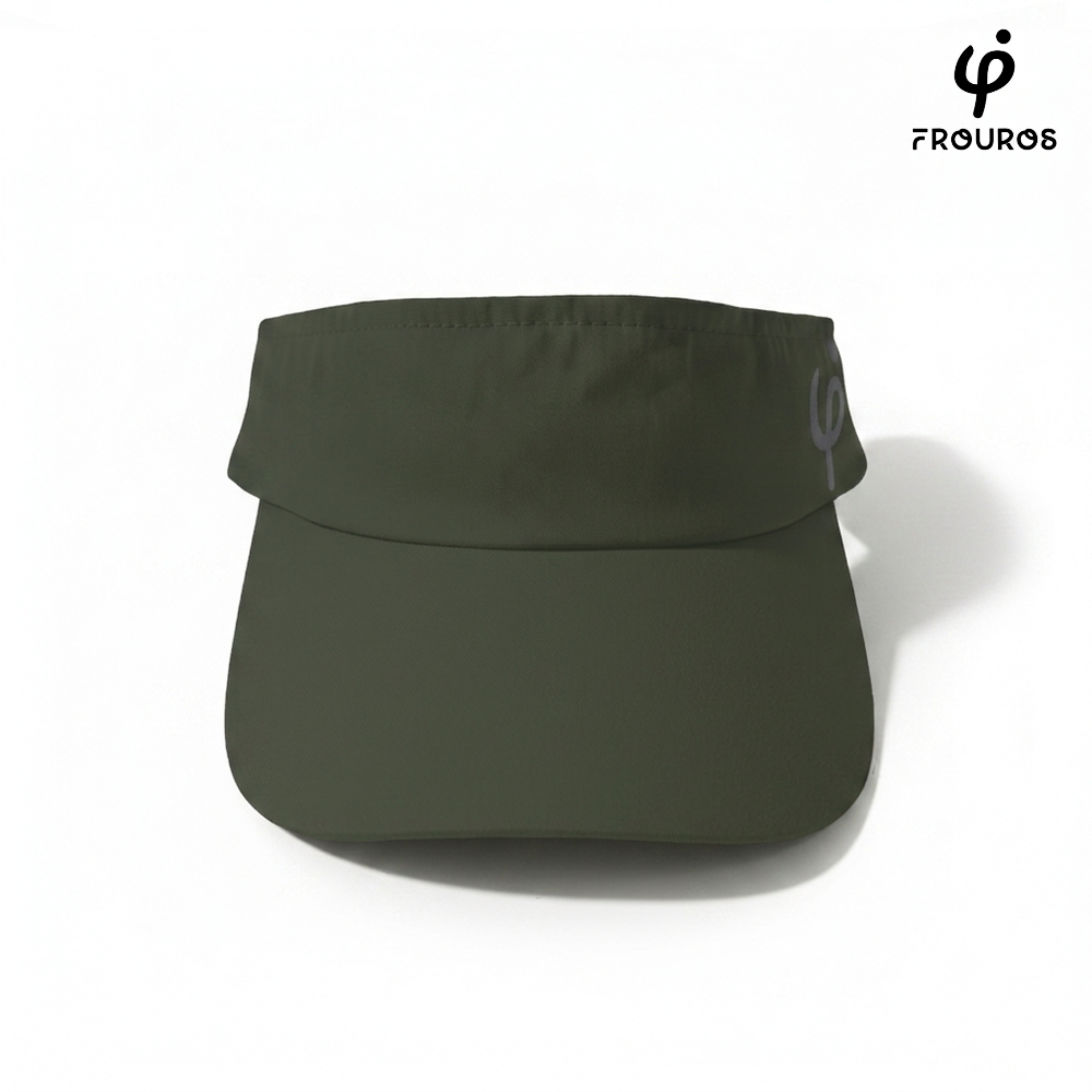 Vista frontal de la visera deportiva Frouros verde oscuro con logotipo para running y protección solar.