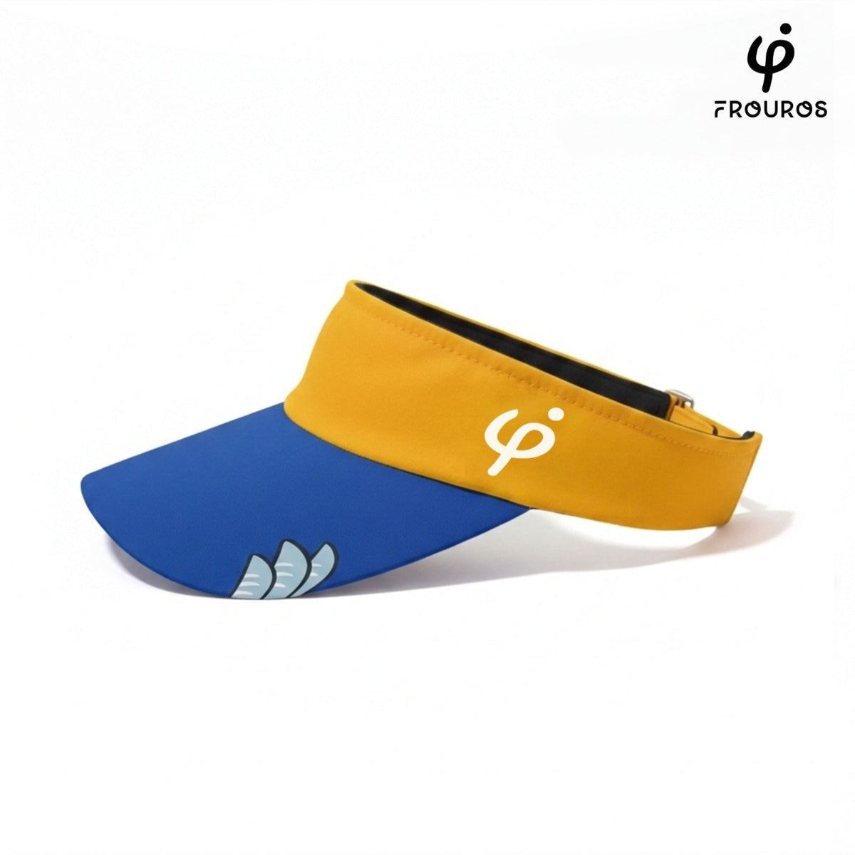Vista lateral de la visera infantil Frouros con logo, resaltando el ajuste ergonómico y la combinación de colores vibrantes para exteriores.