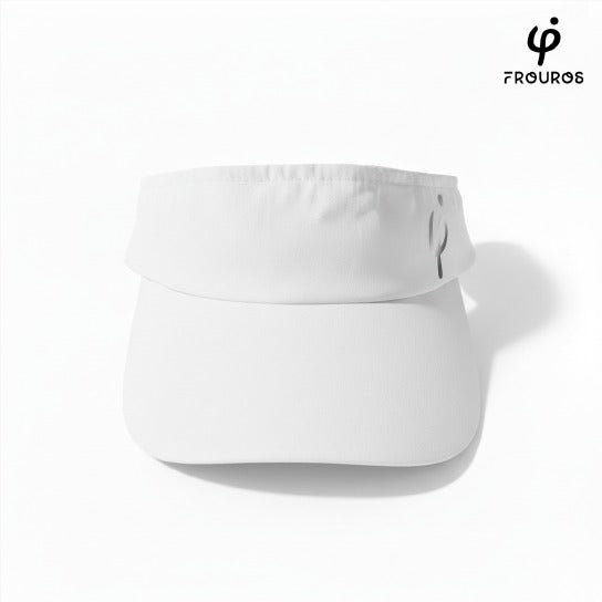 Visera blanca Frouros con detalles reflectivos para mayor seguridad y visibilidad en carreras nocturnas.