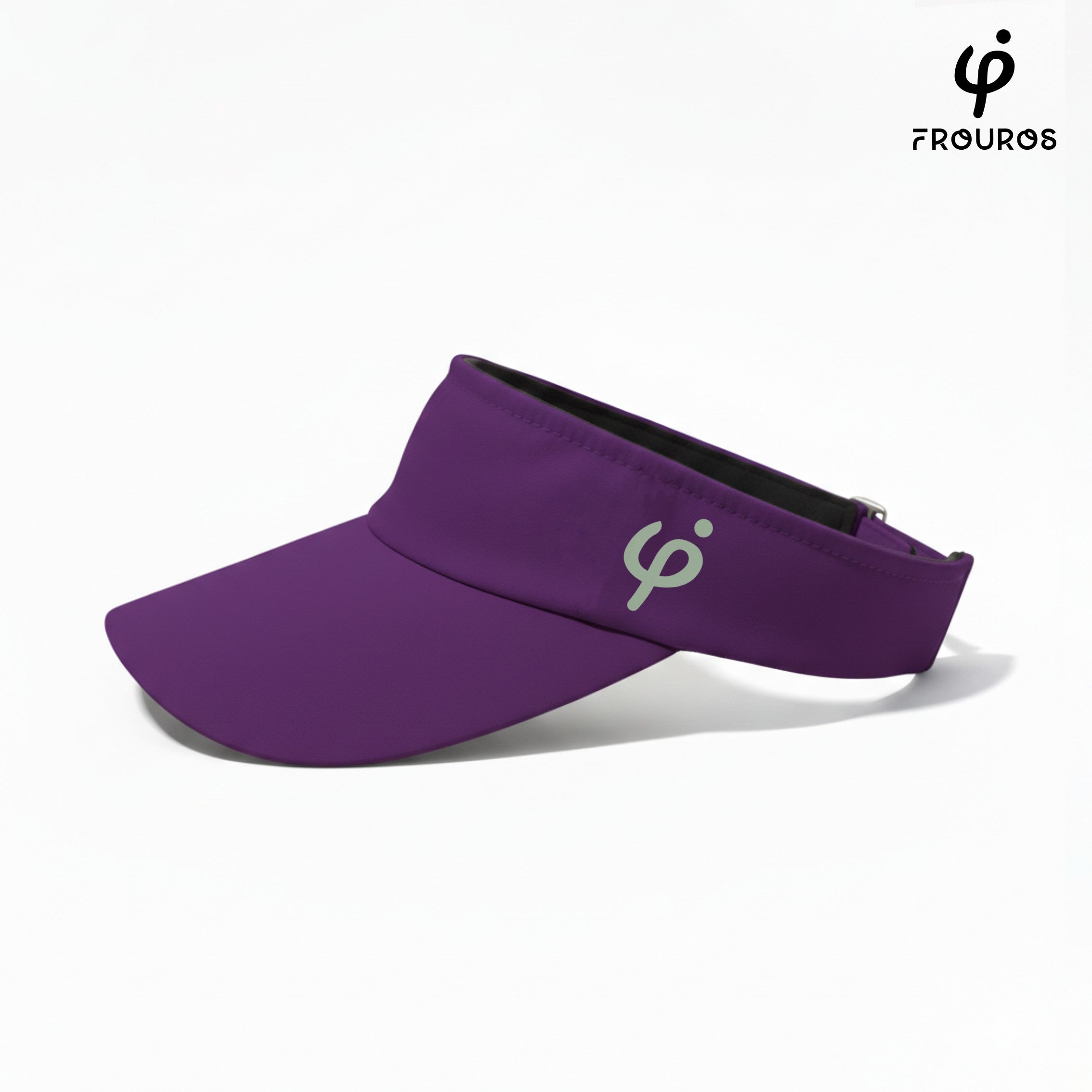Lado de la visera morada Frouros con acabado textil premium y costuras reforzadas para deportistas.